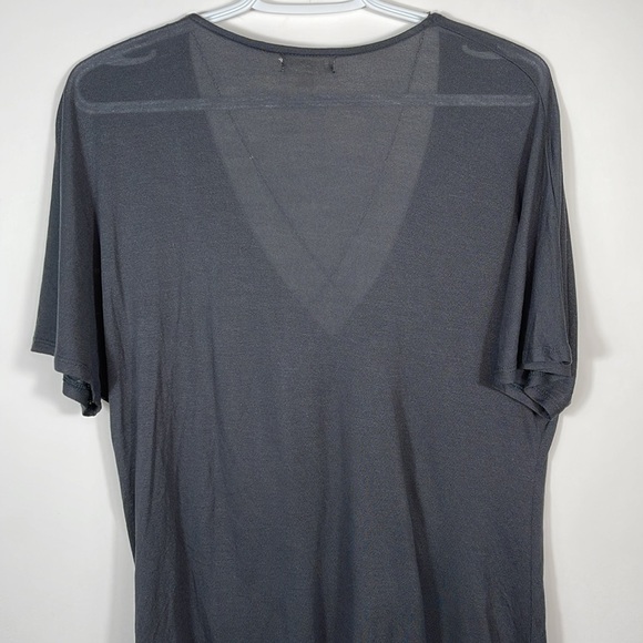 SILENCE + NOISE Tee - Picture 5 of 5